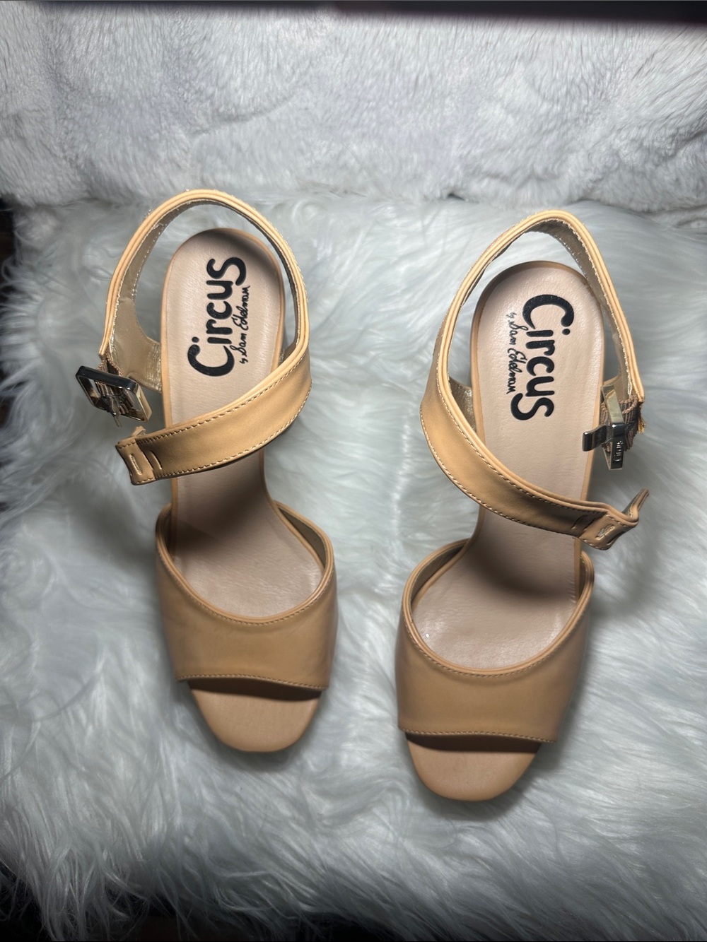 ✨👡 Circus by Sam Edelman Beige Tan Strappy Ankle Strapped Heels 👡✨